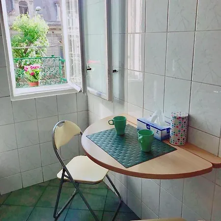 Appartement Kogalniceanu Square 8 Boekarest